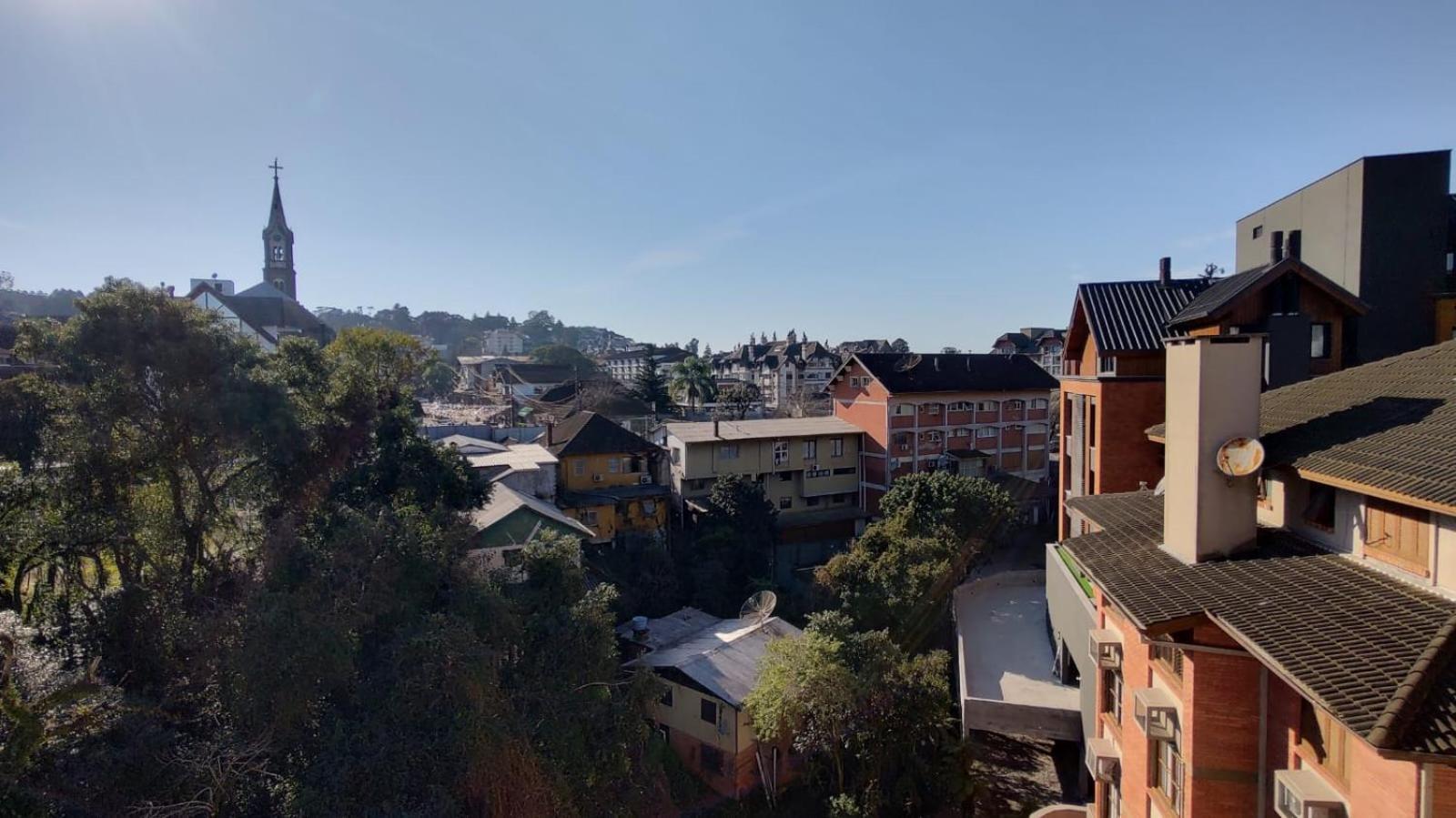 Ap. Centro Gramado Apartment Bagian luar foto
