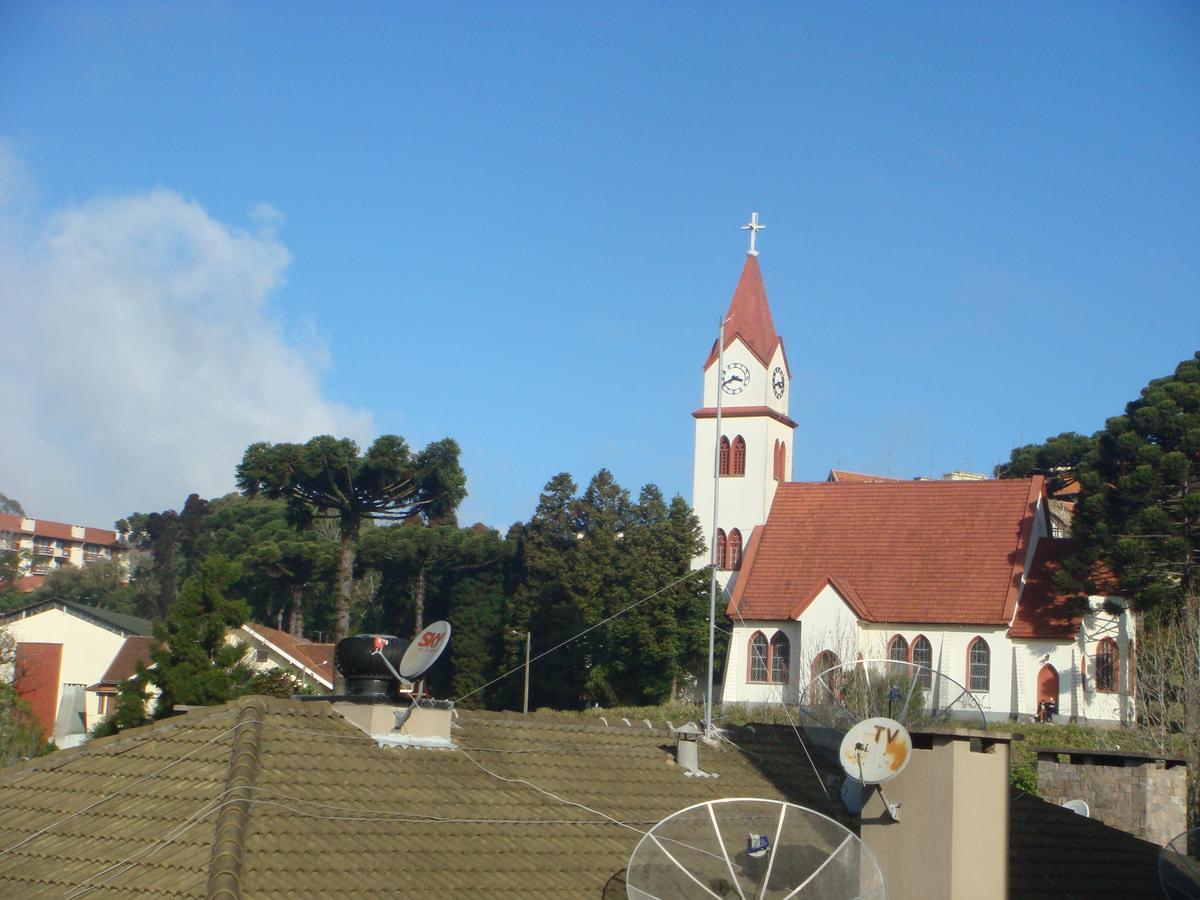 Ap. Centro Gramado Apartment Bagian luar foto